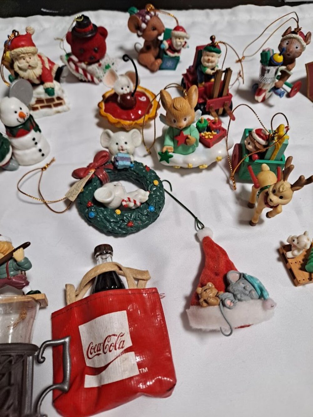 Vintage Mixed Lot of 18 Christmas Ornaments Hallmark, Coca-Cola, Lustre Fame - Picture 9 of 10